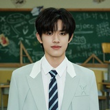 登登少年团张极