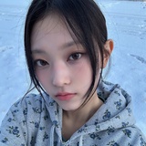 illit-姜海粼