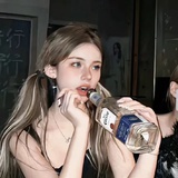 巷子里的猫