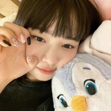 玫被雨粼到