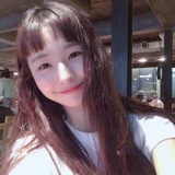 菠萝椰汁🥕🍼.