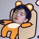 周一一