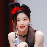 嗷呜吞掉小彩虹