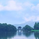 晨光熹微