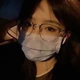 慢半拍向右