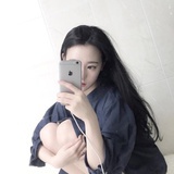 Mia、