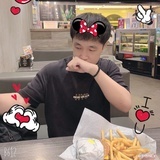 凹💢凸曼💨