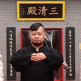 刘信春
