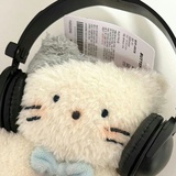 啾啾小腻.