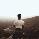 叫我子龙就好。