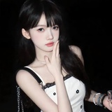 劦
