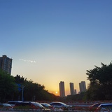 江畔南风