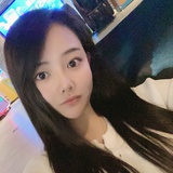 苗苗😘