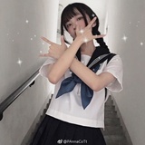 蓝栀吱