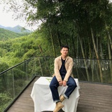 摄影一人