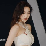哼哼