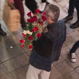 不止玫瑰有爱意