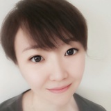 兔子洞里爱丽丝