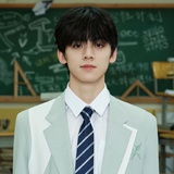 登陆少年-左航
