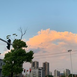 热热爱吃火锅
