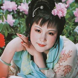 天玺小姐