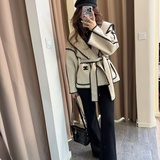 举起爱自己的大旗