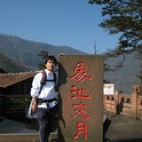 三块小石头
