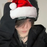 卷毛阴湿亚比男