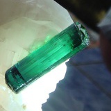 蓝水晶