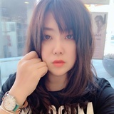 瑞典与Claudia