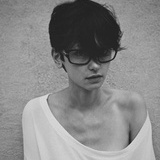 渡颂。