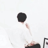 李良逸