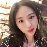 莫莫