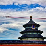 驱蚊喷雾呲呲呲