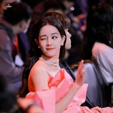 巧笑倩兮