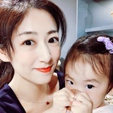 钢琴家王小姐