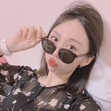 吃恐龙的小蘑菇