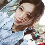 Yvette1991