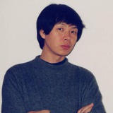 李伟