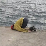 黑色独角兽