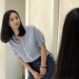 转身泪湿眼底。