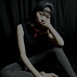 出走的绿袜子