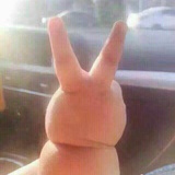 嗯