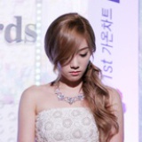 nini7989