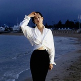 embrace_cy