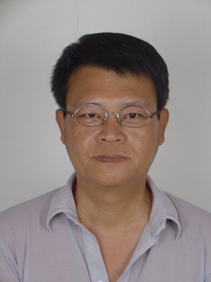 张宪年