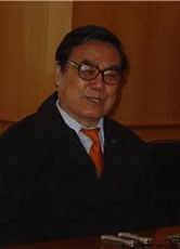 陈昌本