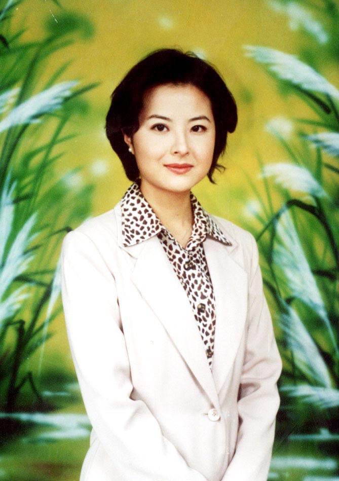 张泉灵 张泉灵
