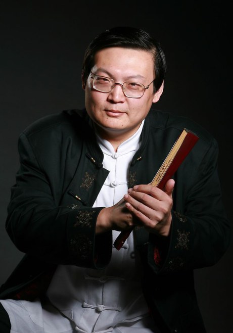 梁宏达