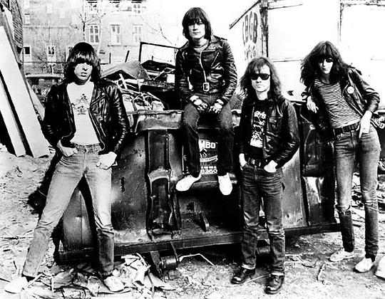 雷蒙斯乐队 The Ramones